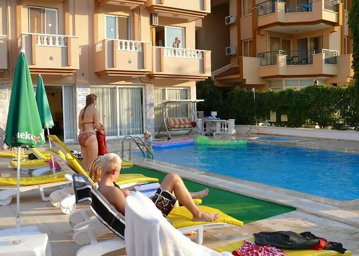 アパートホテル Basak *