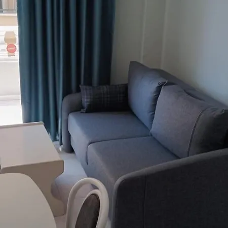 Basak 马尔马里斯