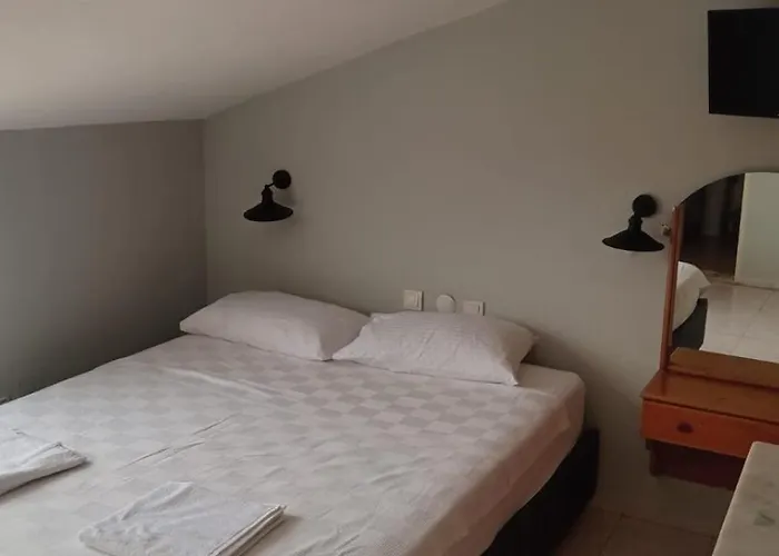 Basak Aparthotel *
